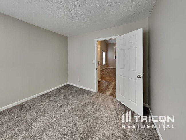 Building Photo - 2803 Drewmatt Ln