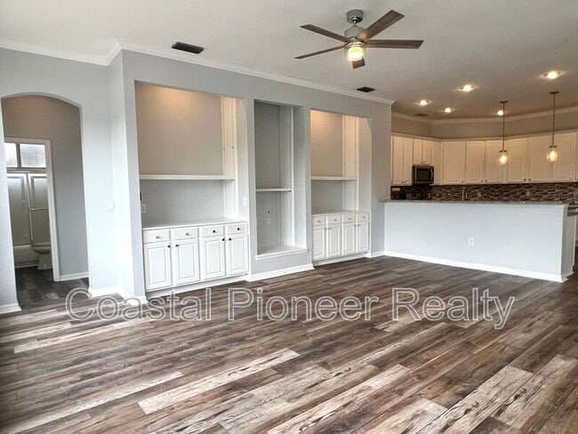 Building Photo - 18111 Sugar Brooke Dr