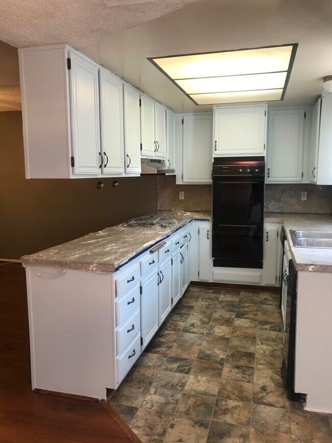 Building Photo - 3431 Artesia Blvd