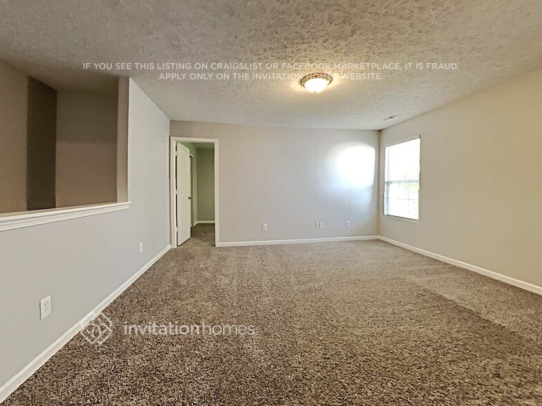 Building Photo - 737 Sinclair Dr