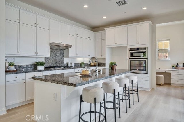 Building Photo - 6014 Amora Dr