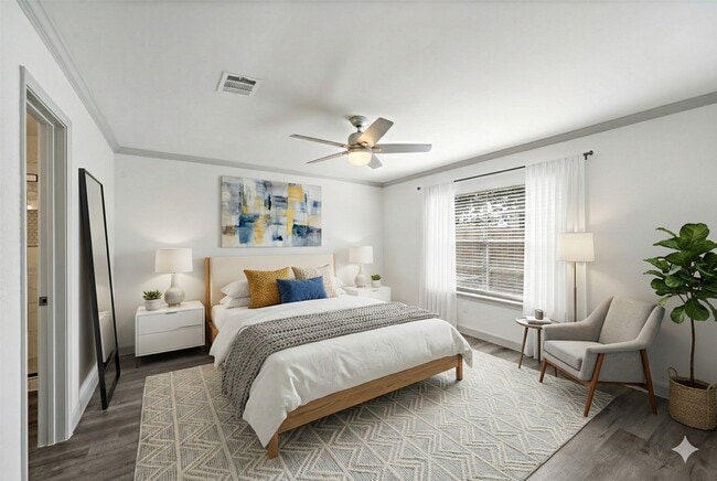 Building Photo - 1714 Huge Oaks St