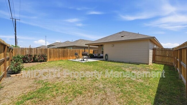 Building Photo - 2913 Brogan Creek