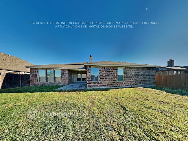 Building Photo - 137 Acadia Ln