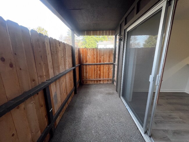 Building Photo - 615 Rancheria Dr