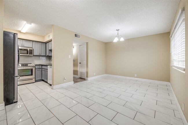 Building Photo - 11002 Hammerly Blvd