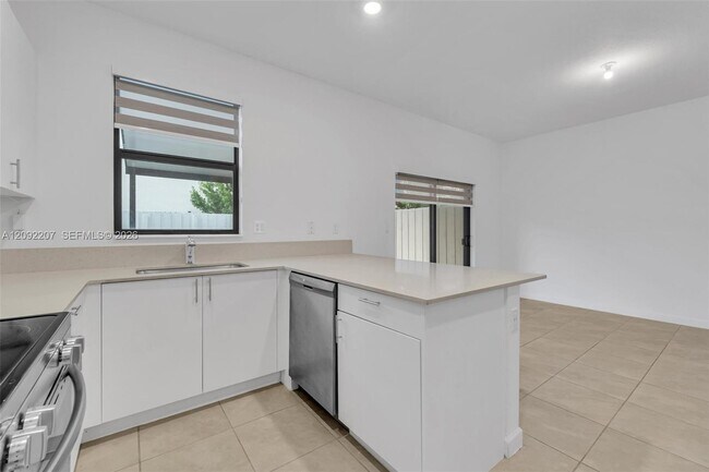 Building Photo - 12871 SW 233rd Terrace