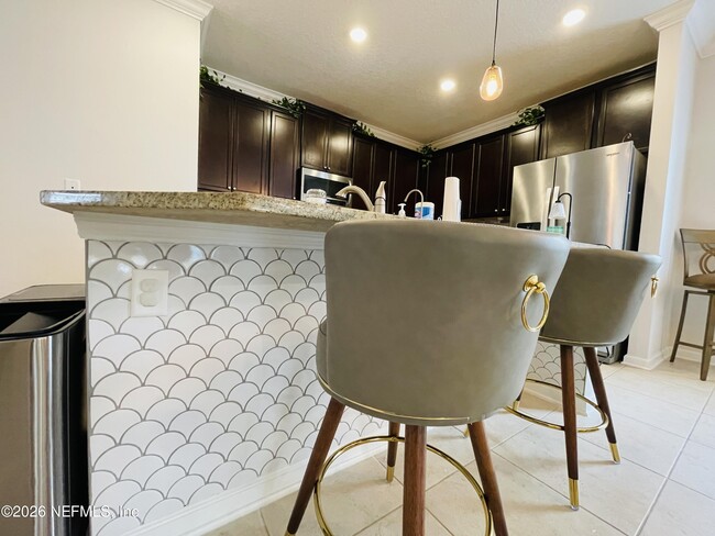 Building Photo - 15792 Bainebridge Dr