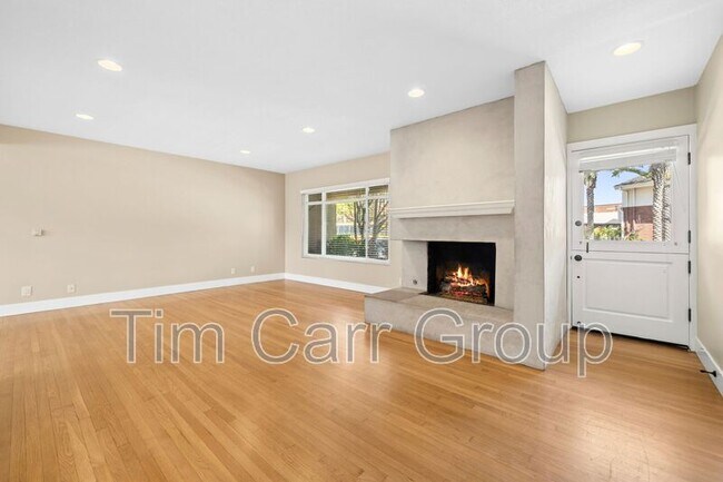 Building Photo - 533 St Andrews Rd