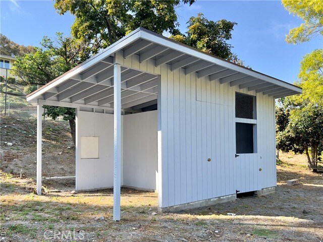 Building Photo - 24 Pony Ln