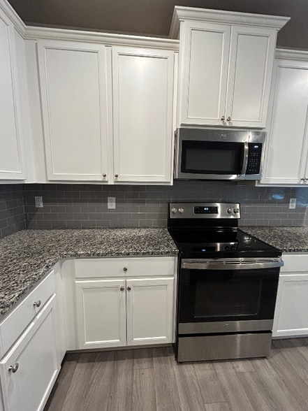 Building Photo - 4958 Elm Brook Dr