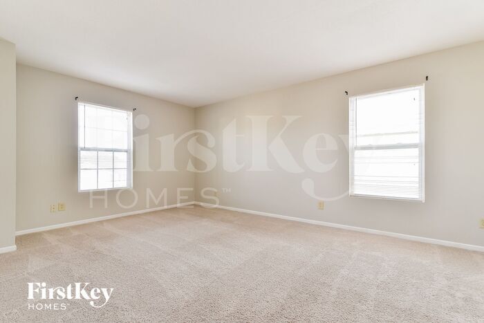 Building Photo - 723 Sedgewick Ln