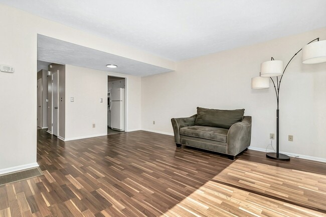 Building Photo - 403 Southway Garden Rd