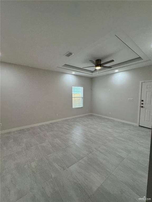 Building Photo - 13 Clarence Dr