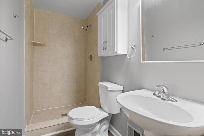 Building Photo - 8353 Fern Leaf Ct
