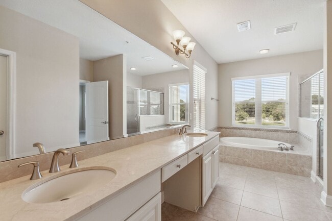 Building Photo - Cape Sound Condo