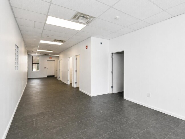 Building Photo - 2707 Bergenline Ave