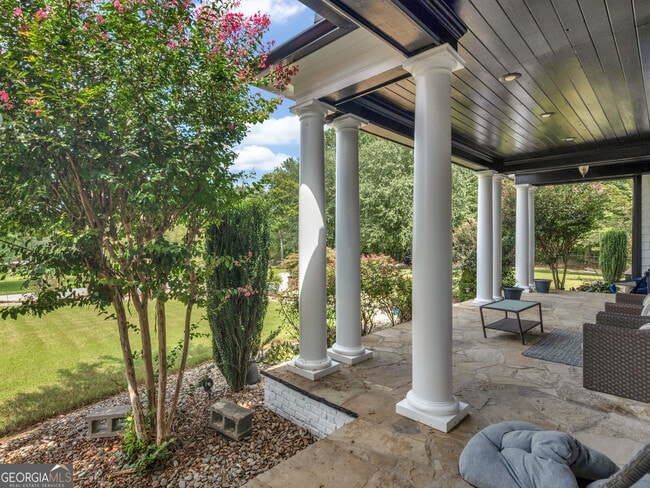 Building Photo - 1695 Whitley Rd