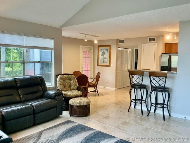 Building Photo - 1125 Crystal Way