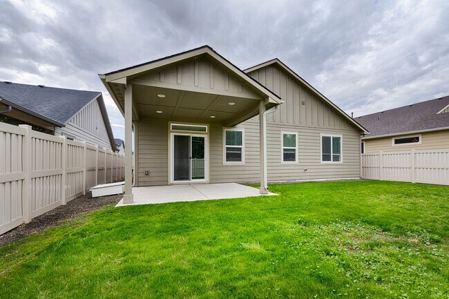 Building Photo - 10268 W Shelborne Dr