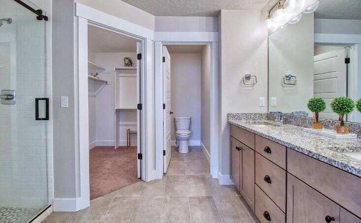 Building Photo - 177 E Hamilton Row