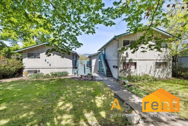 Primary Photo - Bright & Spacious 2-Bedroom Apartment in A...