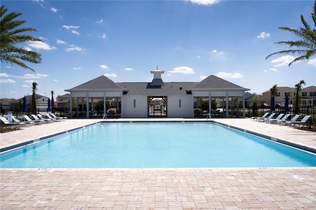 Building Photo - 3031 Jessamine Dr