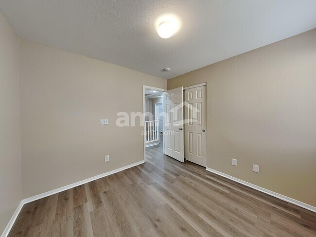 Building Photo - 8440 Walker Gardens Pl