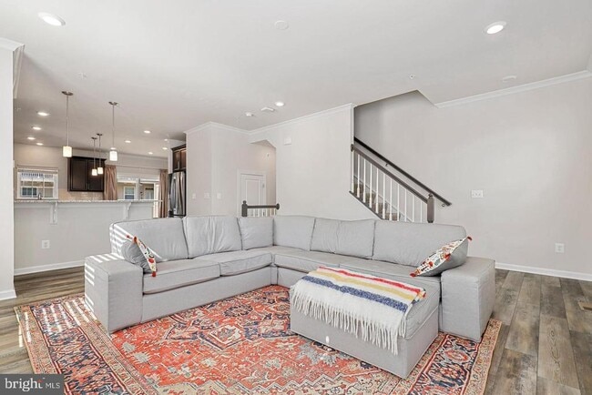 Building Photo - 7132 McHenry Mews