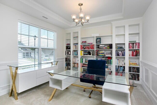 Building Photo - Gorgeous Garner Home with Primary on Main and Open Living Area