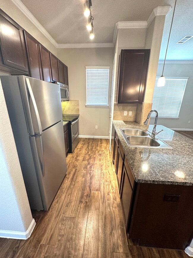 Building Photo - 27040 U.S. 380 Apt #709, Aubrey, TX 76227 ...