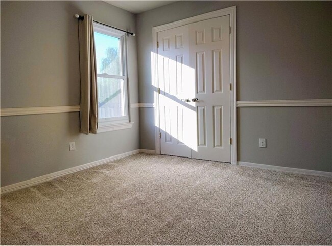 Building Photo - 311 Ketch Ct