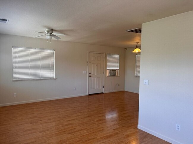 Building Photo - 1776 Waltzer Rd