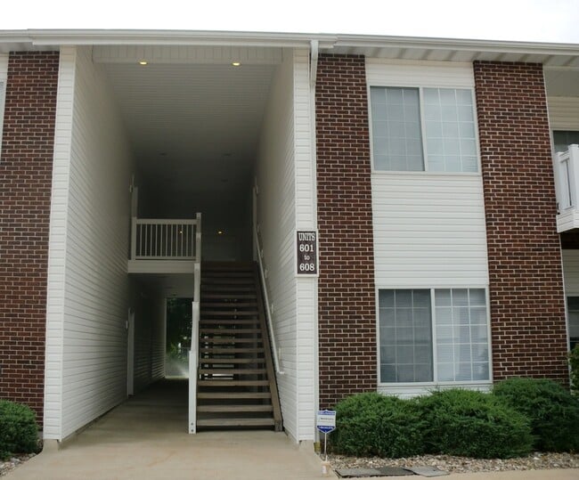 Building Photo - 1115 Kennesaw Ridge Rd