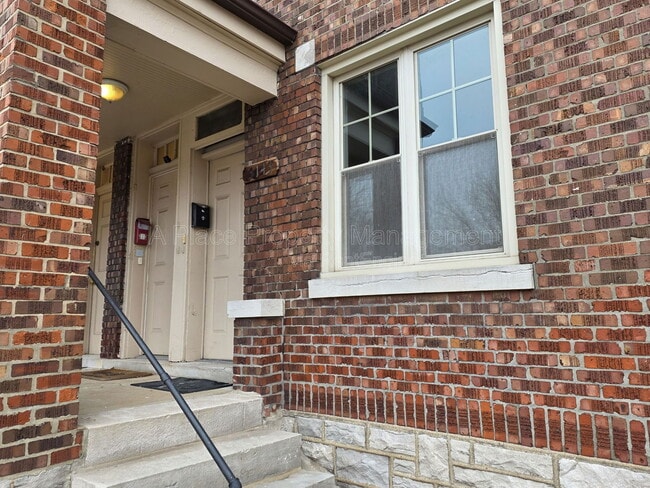 Building Photo - 3143 Halliday Ave