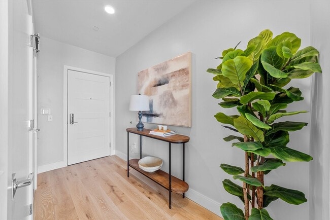 Building Photo - 191 Washington St