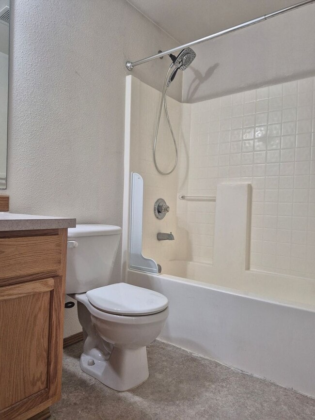Building Photo - Cozy Yet Spacious Home For Rent!!