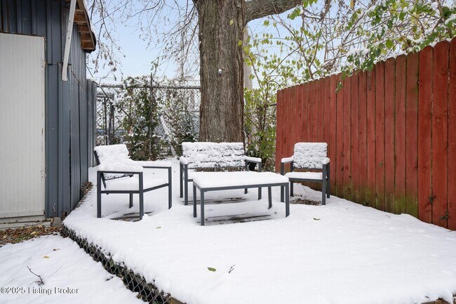 Building Photo - 1017 S Shelby St