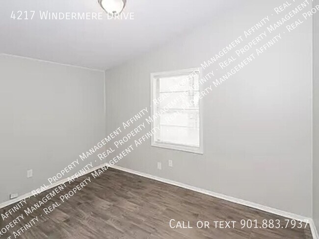 Building Photo - 4217 Windermere Rd