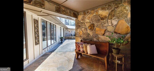 Building Photo - 5734 Wills Wood Cir