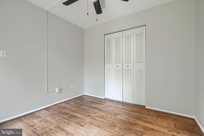 Building Photo - 5390 Smooth Meadow Way