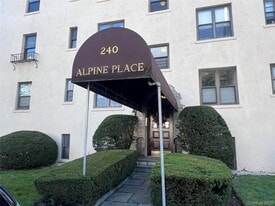 Building Photo - 240 Alpine Pl