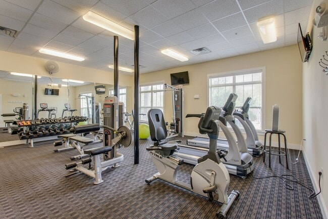 Building Photo - 2197 Nolensville Pk