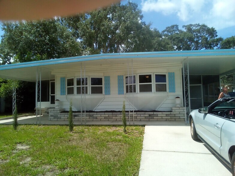 Building Photo - 12028 Fairway Ave