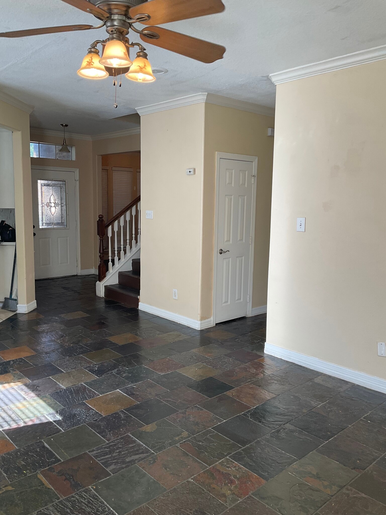 Building Photo - 10610 Mills Way