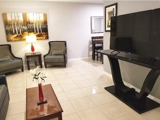 Building Photo - 2023 Funston St