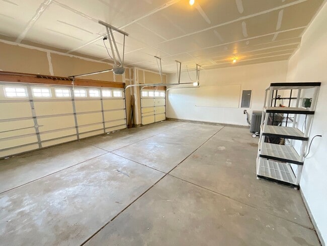 Building Photo - 12354 Pine Valley Cir