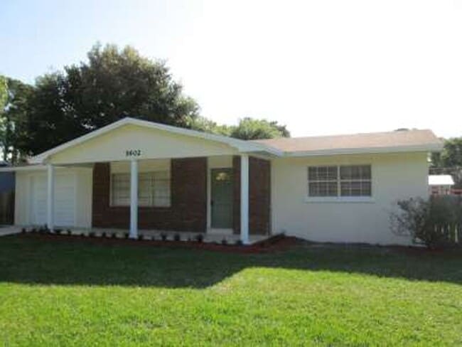 Large Home in Ft. Pierce - Close to US 1 - Large Home in Ft. Pierce - Close to US  1