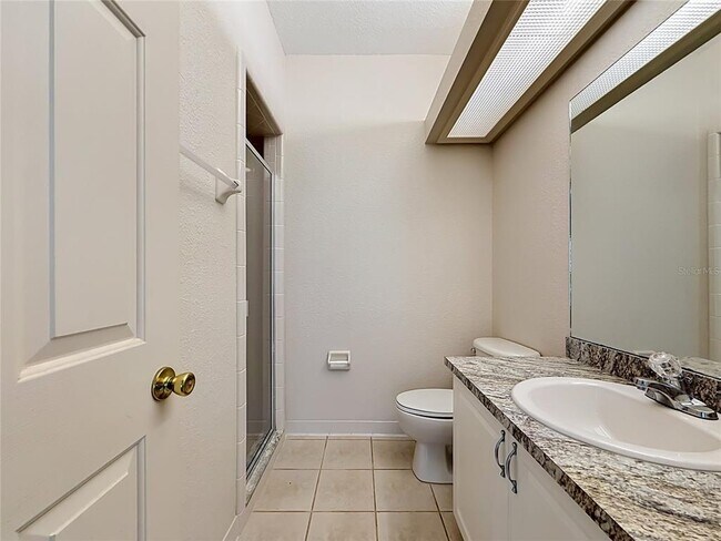 Building Photo - 704 Eagle Pond Dr