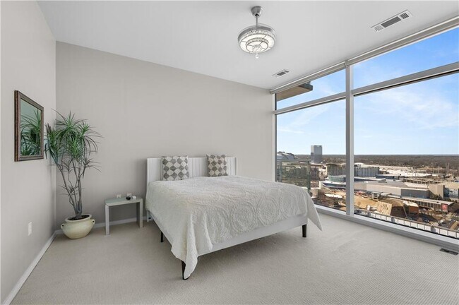 Building Photo - 45 Ivan Allen Jr Blvd NW